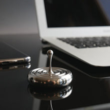 Load image into Gallery viewer, Water Drops Hand Twisted Gyro Spinning Top Set