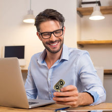 Load image into Gallery viewer, pocket size owl edc spinner toy
